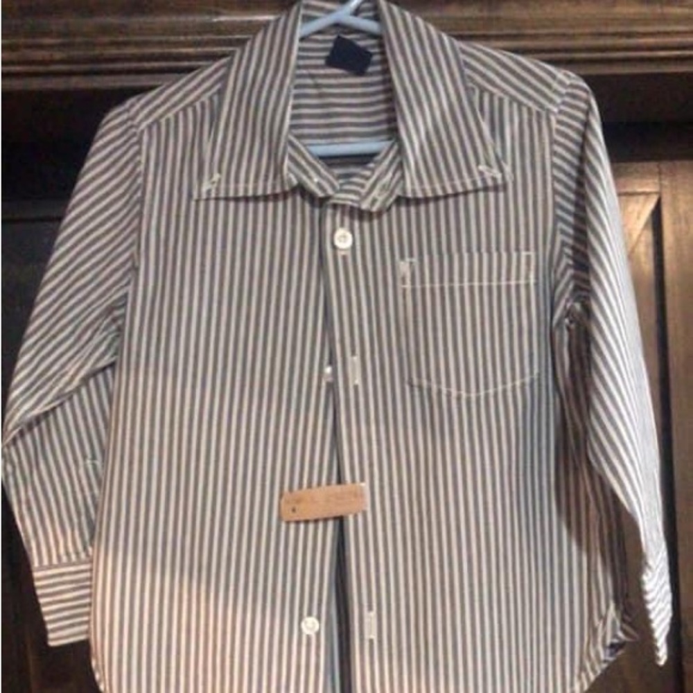 Baby Gap size 3 Long Sleeved Button Up